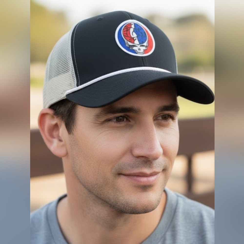 NEW! The Grateful Dead 686 Black and Red Trucker Hat
